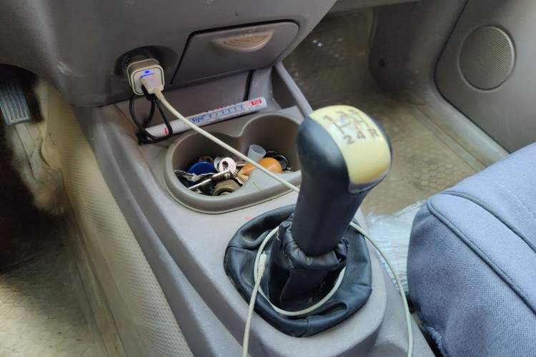 Used Wuling Hongguang 2013 1.5L Standard Version Gear Lever