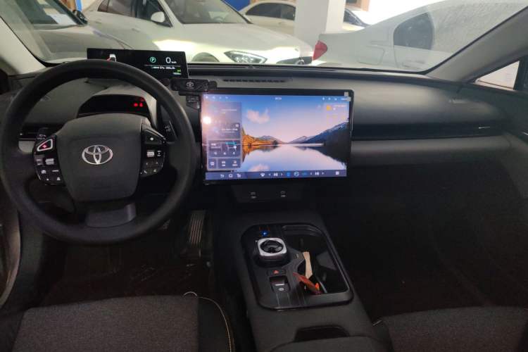 Used Toyota bZ5 2025 Model 550 JOY