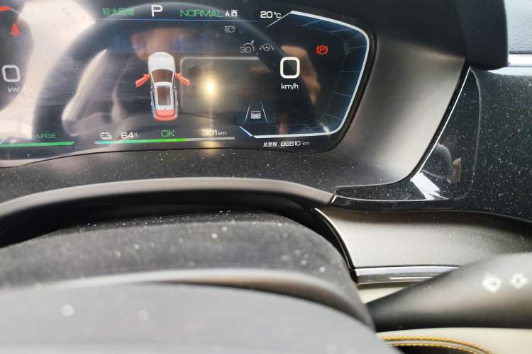 Used BYD Song PLUS New Energy 2023 Champion Edition EV 605KM Flagship PLUS Odometer Close Up