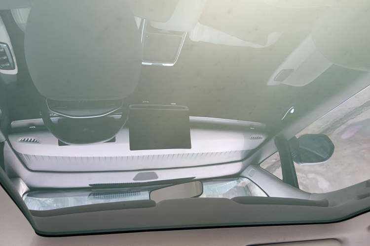 Used Venucia VX6 2023 520 Max
