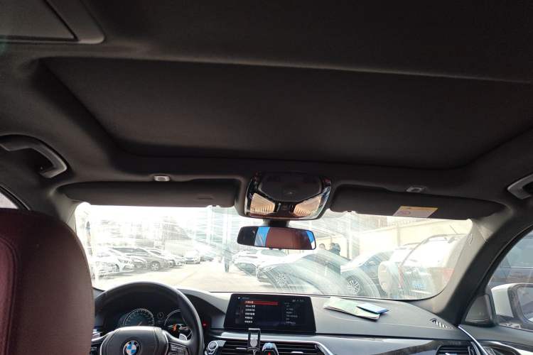 Used BMW 5 Series 2018 Restyled 530Li Leading Edition M Sport Package