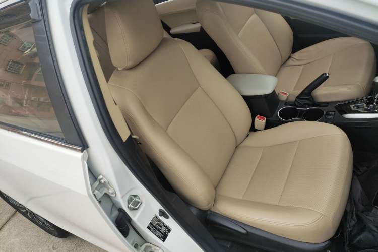 Used Toyota Corolla 2017 Revised Version 1.2T S-CVT GL