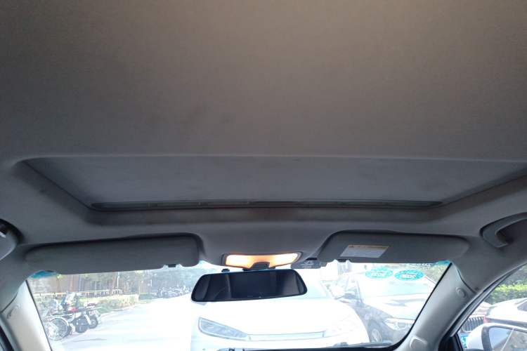 Used Roewe 360 2018 PLUS 1.5L Automatic Luxury Edition Headliner