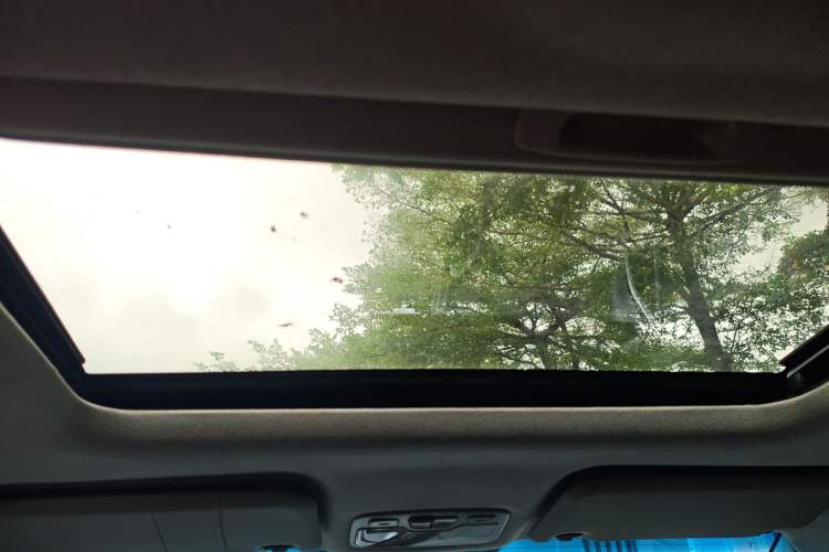 Used JAC Group Refine S3 2014 1.5L CVT Luxury Smart Model Headliner