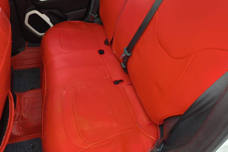 Used Jeep Renegade 2017 180T Automatic Jingneng Edition Left Rear Seat