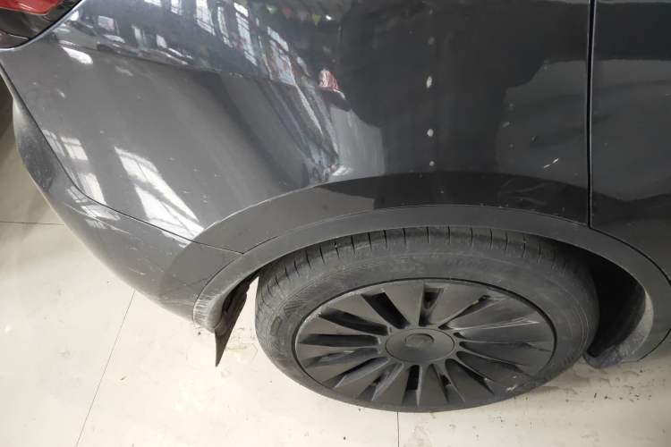 Used Tesla Model Y 2024 Rear-Wheel-Drive Version

