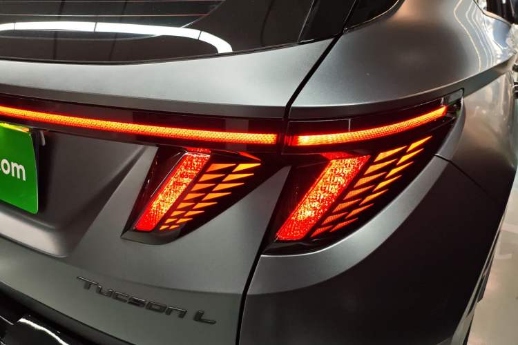 Used Hyundai Tucson 2025 Tucson L 1.5T Elite Edition N-Line Right Rear Taillight