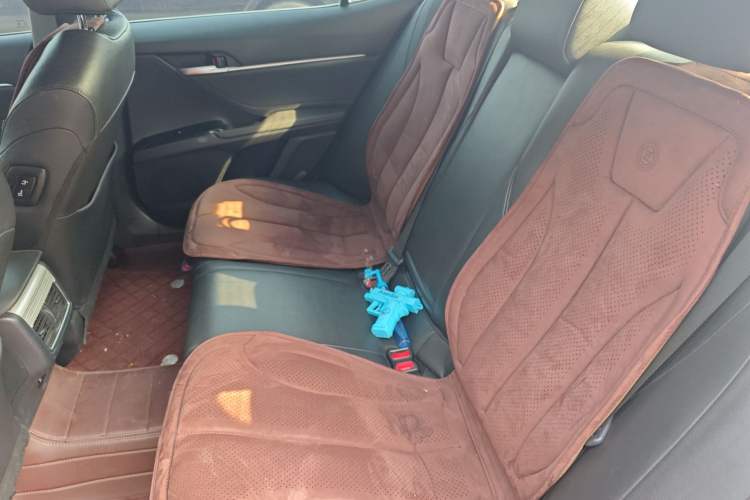 Used Toyota Camry 2018 Dual-Engine 2.5 HG Luxury Edition
