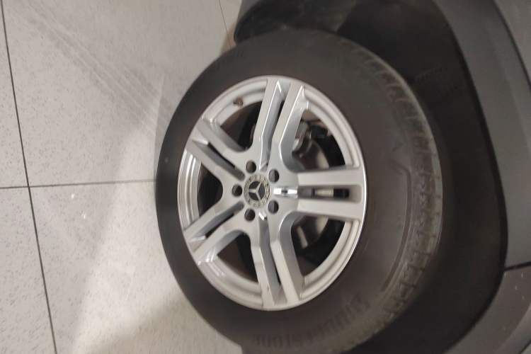 Used Mercedes-Benz GLA 2022 Second Facelift GLA 200 Right Rear Wheel Hub