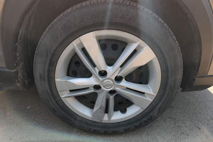 Used Nissan Kicks 2017 1.5L Manual Cool Dynamic Edition
