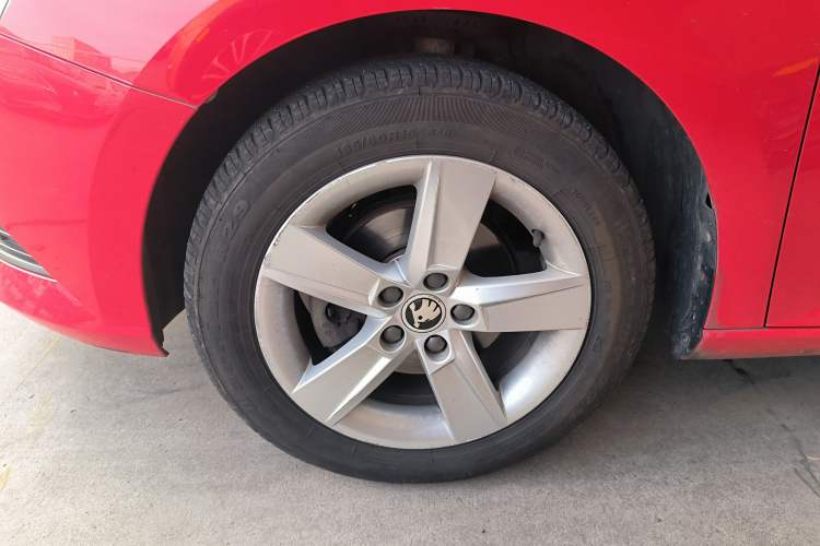 Used Skoda Fabia 2017 1.4L Manual Enjoy Edition
