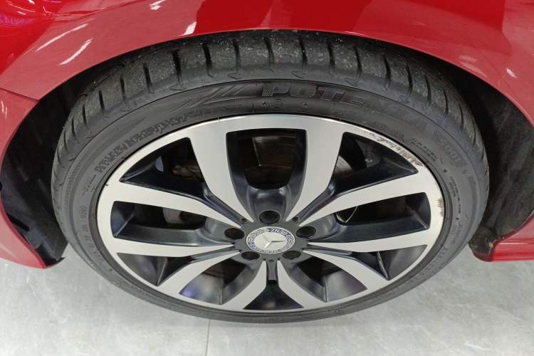 Used Mercedes-Benz A-Class 2015 A 200 Fashion Model Left Front Wheel Hub