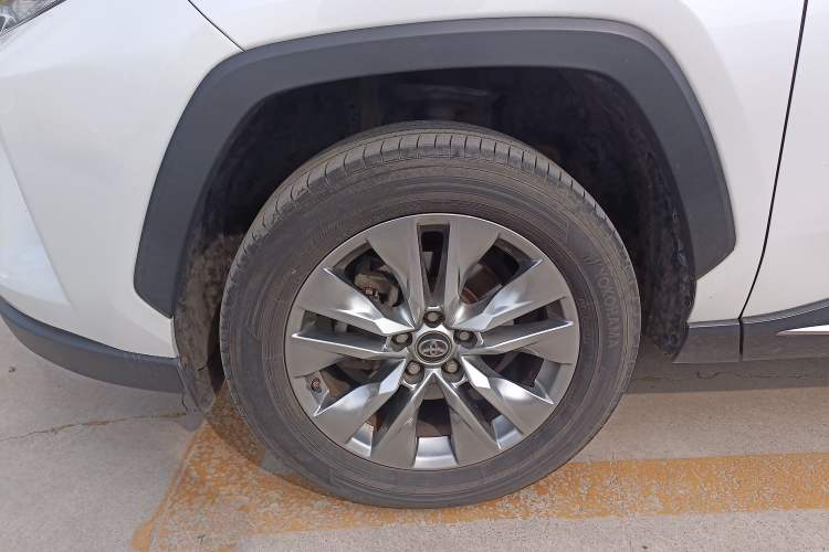 Used Toyota Wildlander 2022 2.0L CVT Two-Wheel Drive Luxury PLUS Edition
