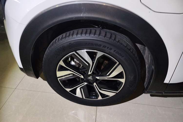 Used NETA U 2023 NETA U-Ⅱ Challenge Edition 500 U Show – Lithium Iron Phosphate
