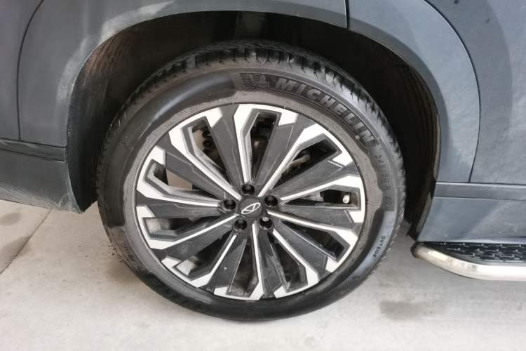 Used Chery Tiggo 9 2023 2.0T Dual-Clutch Two-Wheel Drive Prestige Version 5 Seats