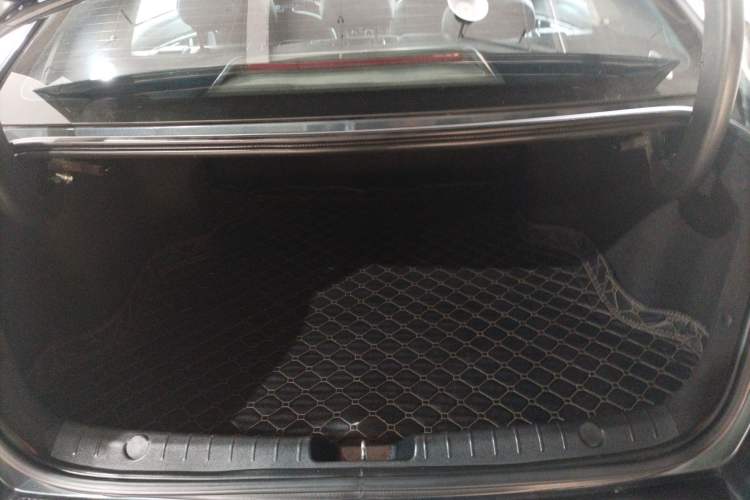 Used Geely Auto Emgrand GL 2018 1.4T DCT Prestige Smart Connectivity Version