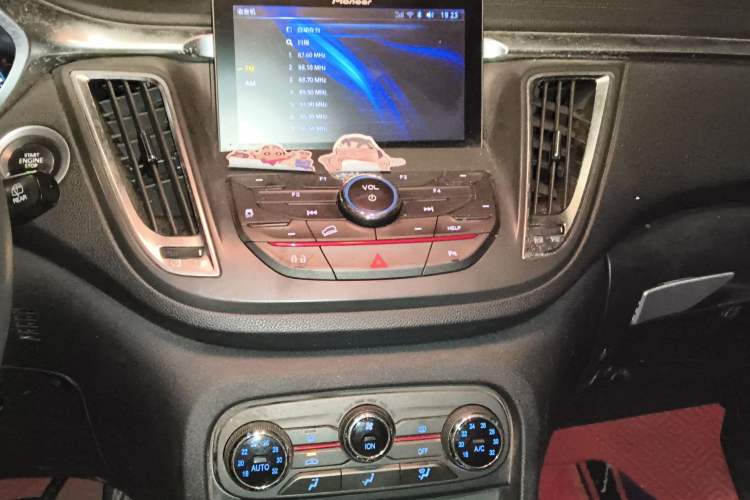 Used Soueast DX7 2017 1.5T Manual Triumph Edition