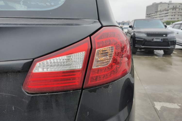 Used Chery Tiggo 5 2015 2.0L CVT Jiayue Edition Right Rear Taillight