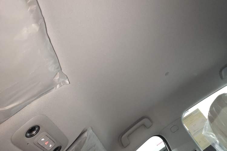 Used Wuling Bingo S 2025 Model 430km Deluxe Edition