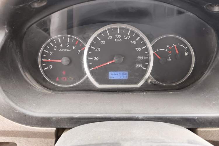 Used Wuling Hongguang 2010 1.2L Comfort Edition China IV Odometer Close Up