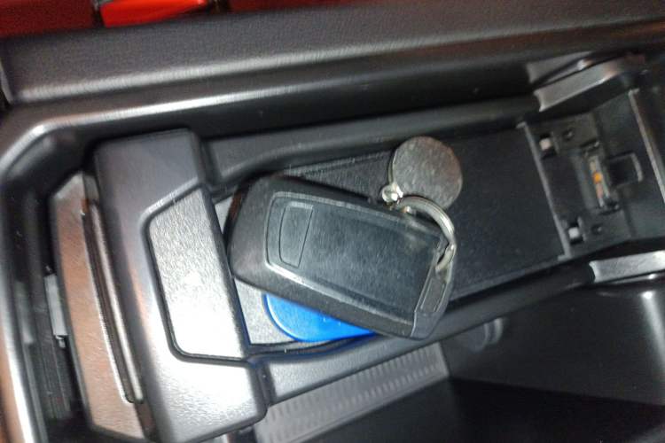 Used BMW X3 2012 xDrive28i Leading Model Vehicle Key