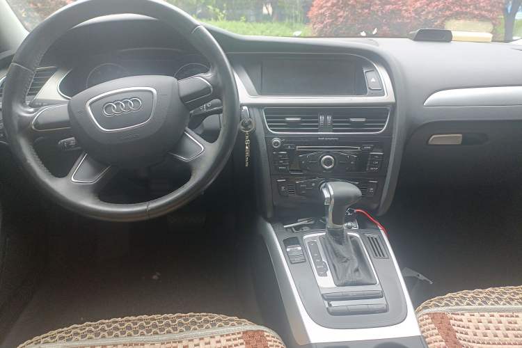 Used Audi A4L 2016 30 TFSI Collector's Edition Automatic Comfort Model
