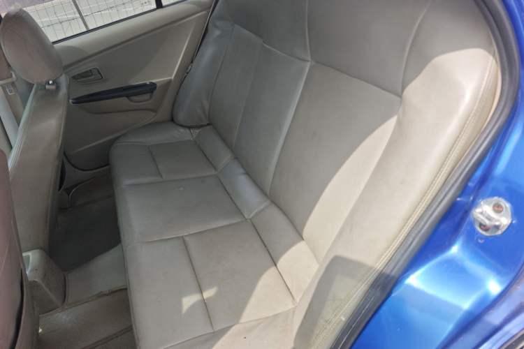 Used Soueast V3 Lingyue 2012 1.5L Manual Happiness Edition