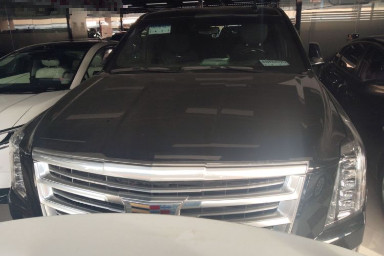 Used Cadillac Escalade 2017 6.2L ESV Platinum Edition Extended Model
