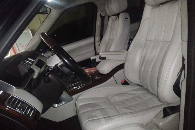 Used Land Rover Range Rover 2013 NA 5.0 V8 Vogue SE