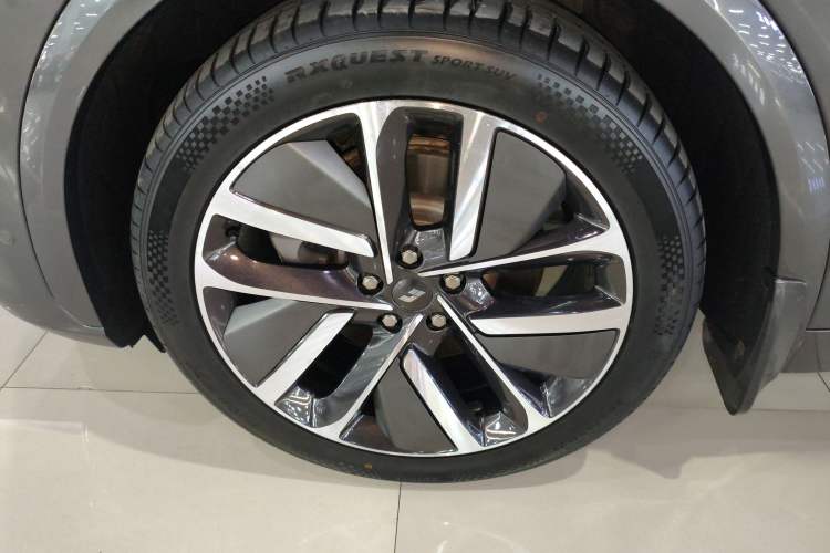 Used Li Auto L7 2024 Pro Model Left Front Wheel Hub