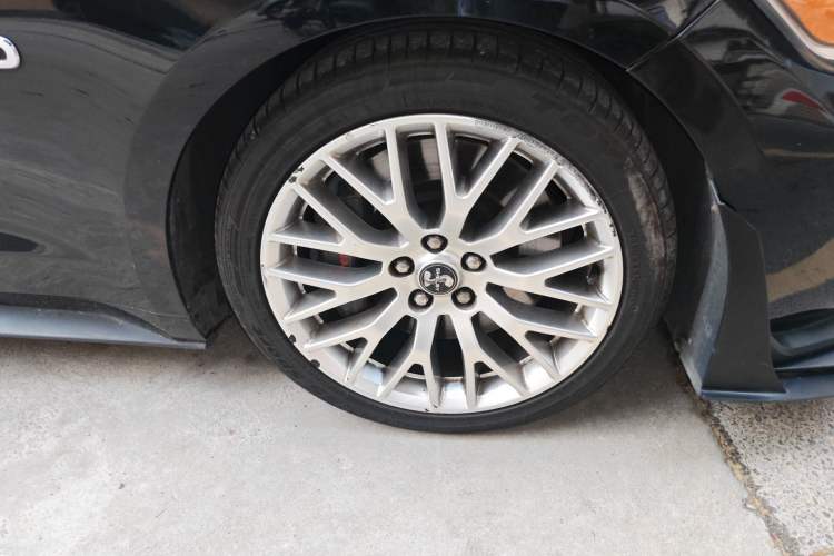 Used Ford Mustang 2017 5.0L GT Performance Edition Right Front Wheel Hub