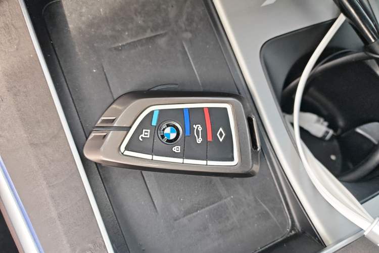 Used BMW X5 2022 xDrive 30Li M Sport Package