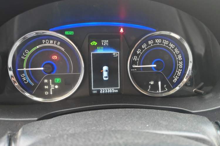 Used Toyota Corolla 2016 Dual-Engine 1.8L E-CVT Luxury Edition