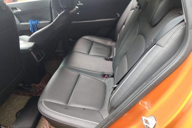 Used Hyundai ix25 2015 1.6L Automatic Two-Wheel-Drive Deluxe DLX Model Left Rear Seat