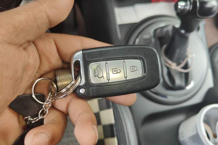 Used Kia Sportage R 2014 2.0L Automatic Two-Wheel Drive DLX
