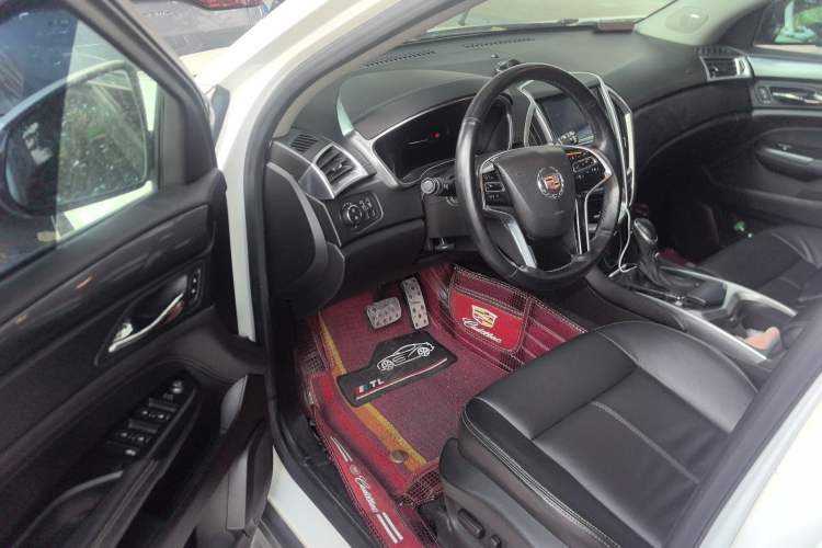 Used Cadillac SRX 2015 3.0L Comfort Version
