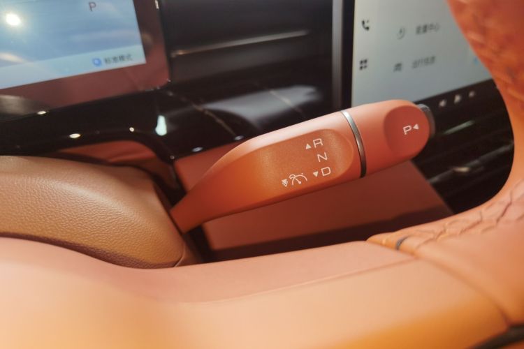 Used Wuling Xingguang S 2025 Model 510 km Flagship Version Gear Lever