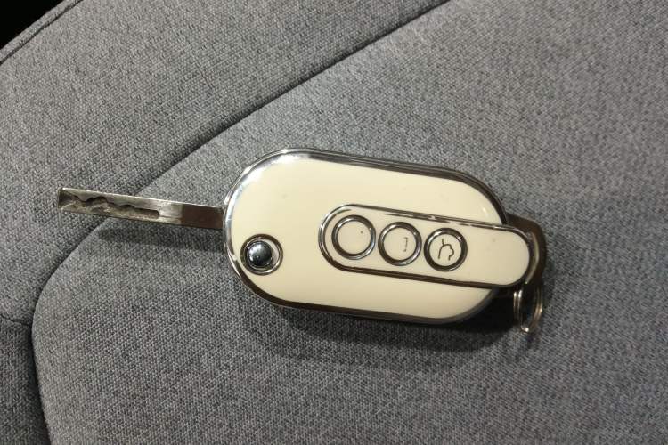 Used Wuling Hongguang MINIEV 2022 Macaron Premium Model – Lithium Iron Phosphate