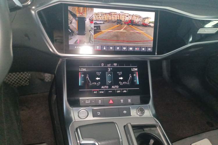 Used Audi A6L 2019 40 TFSI Luxury Dynamic Model Audio And AC Panel