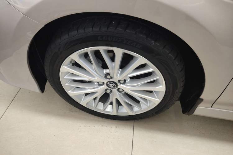 Used Toyota Camry 2019 Revised Version 2.5G Luxury Edition Left Front Wheel Hub