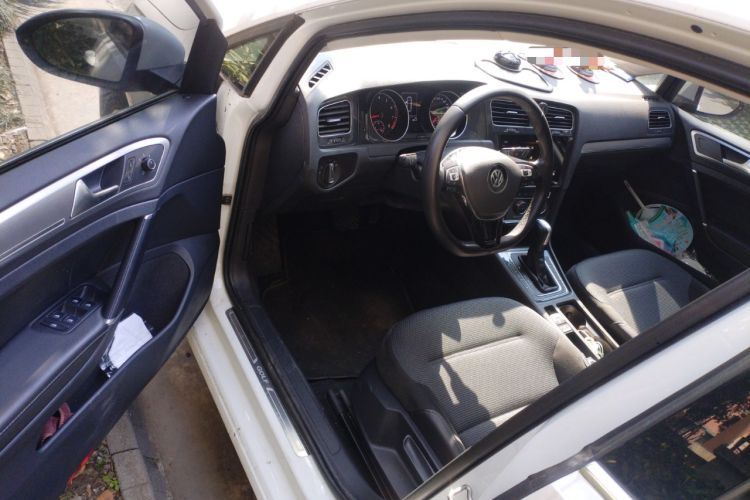 Used Volkswagen Golf 2020 280TSI DSG Comfort Version
