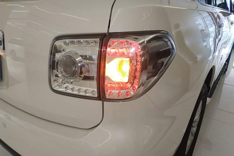 Used Nissan Patrol 2018 4.0L Automatic 7-Seater Middle East Version