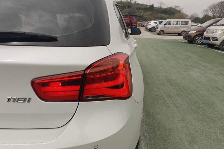 Used BMW 1 Series 2018 118i Leading Model
