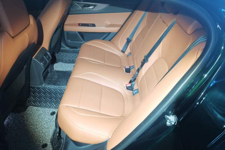 Used Jaguar XEL 2023 2.0T 250 PS R-DYNAMIC S Advanced Sport Edition
