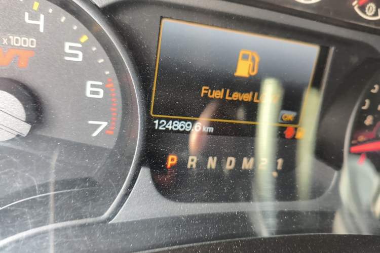 Used Ford F-150 Raptor  Odometer Close Up