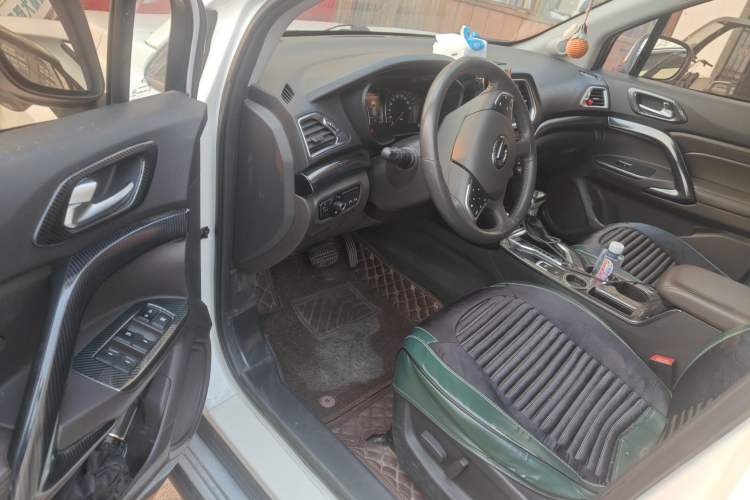 Used GAC Trumpchi GS4 2017 235T Automatic Two-Wheel Drive Luxury Smart Connectivity Version
