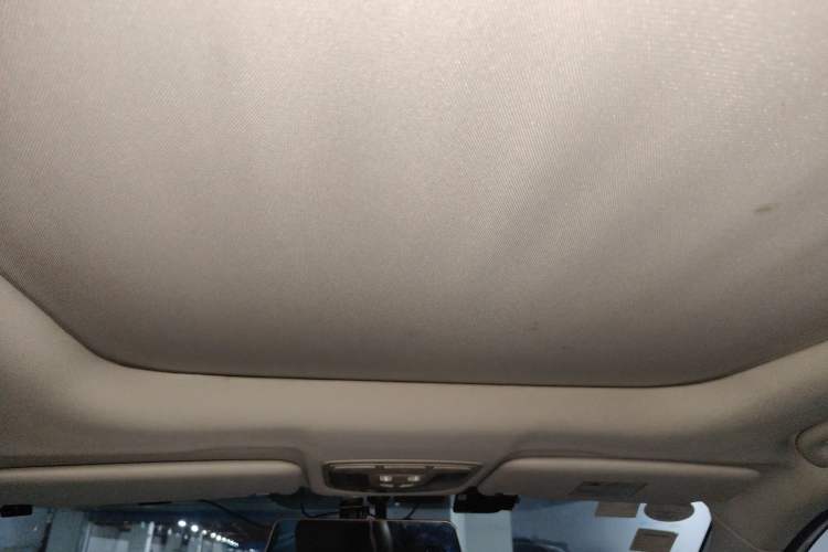 Used BAIC Senova X35 2016 1.5L Manual Luxury Edition Headliner