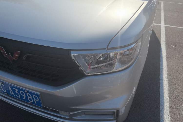 Used Wuling Hongguang V 2019 1.5L Base Window-Sealed Vehicle China VI LAR