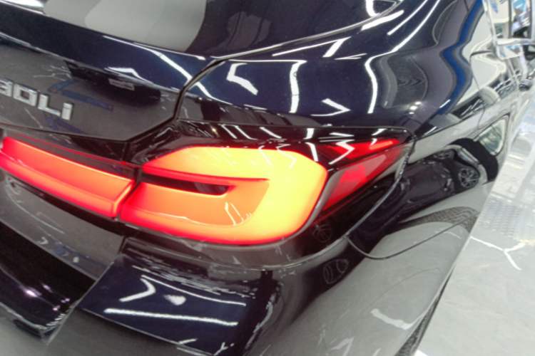 Used BMW 5 Series 2022 Restyled 530Li Leading Edition M Sport Package
