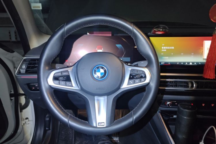 Used BMW i3 2022 eDrive 35 L
